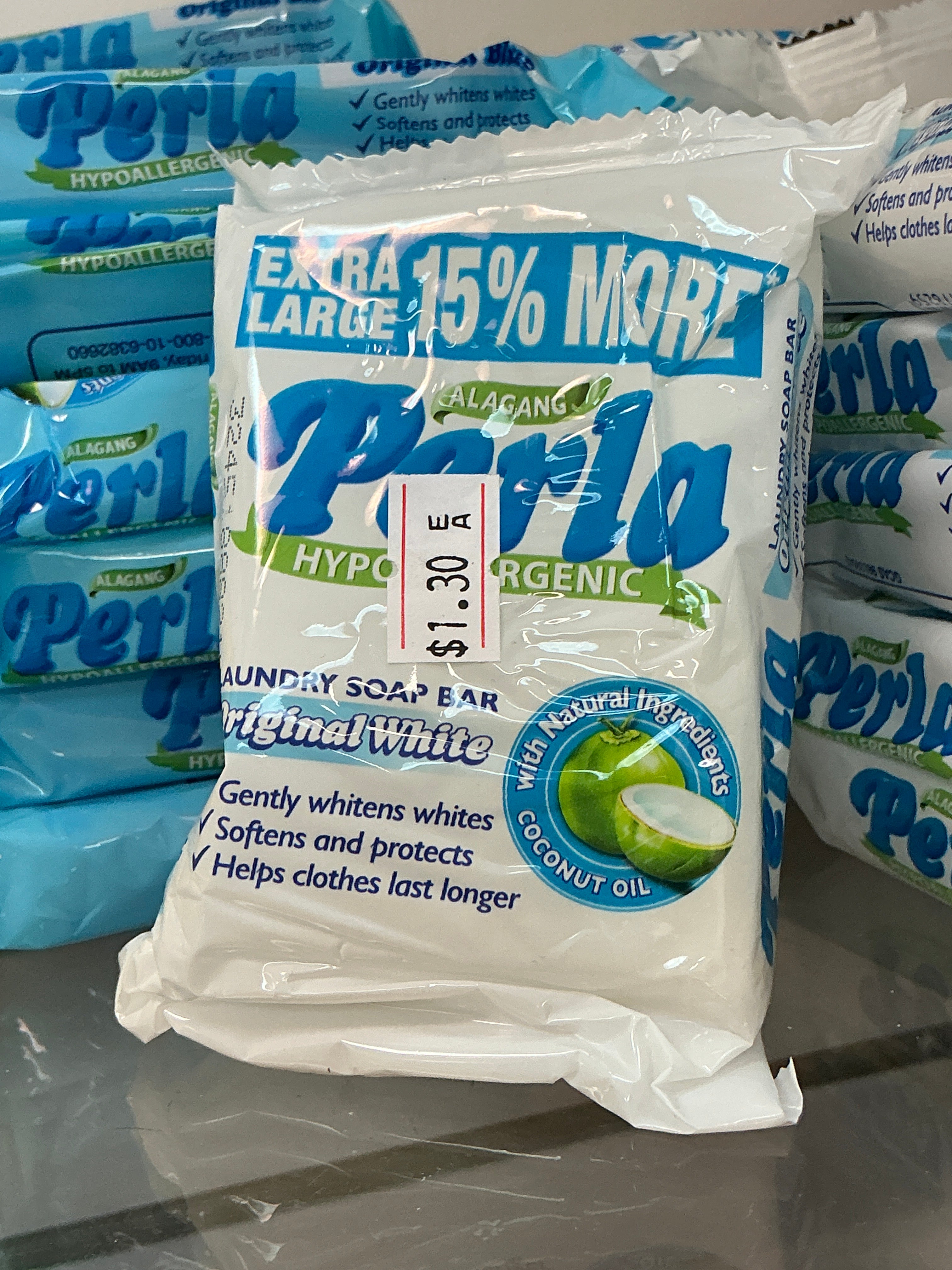 Perla Blue White